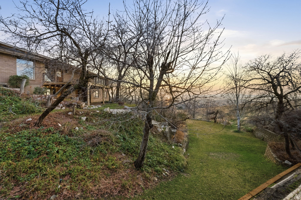 933 NORTHERN HILLS CIR Bountiful, UT 84010