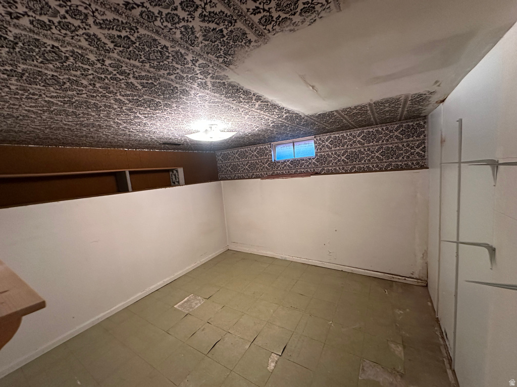 4330 W 5570 S Kearns, UT 84118