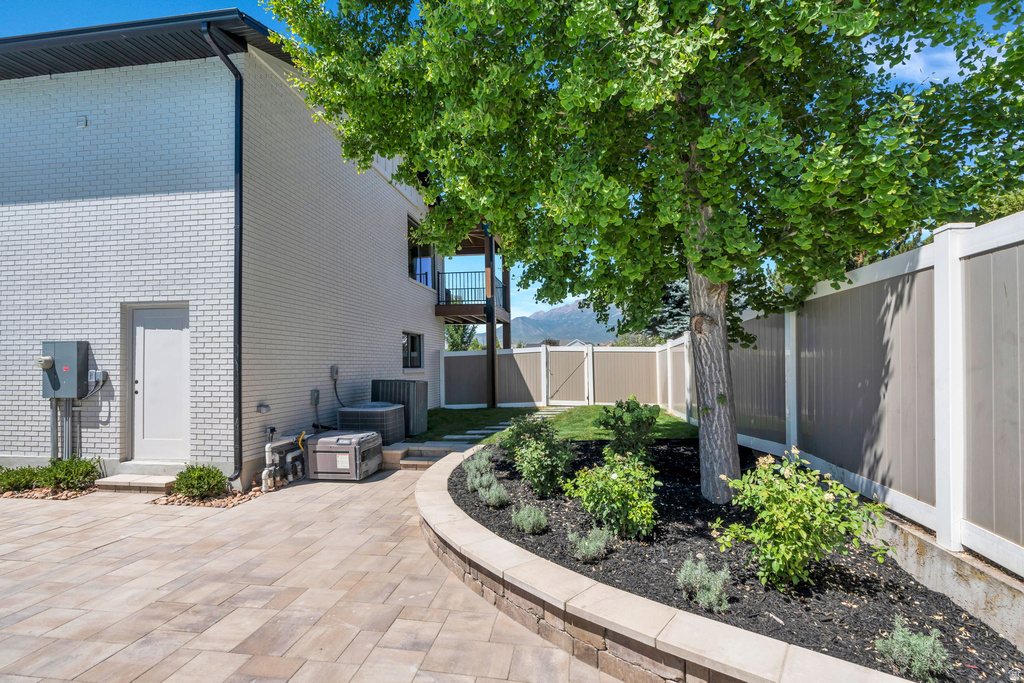 664 E 2320 N Provo, UT 84604