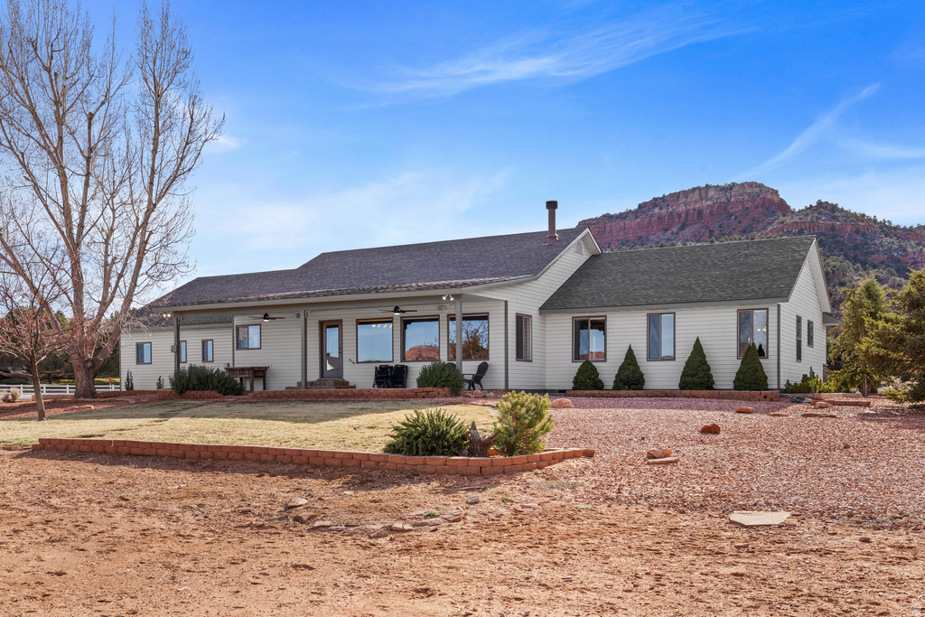 898 W GRAND CANYON DR Kanab, UT 84741