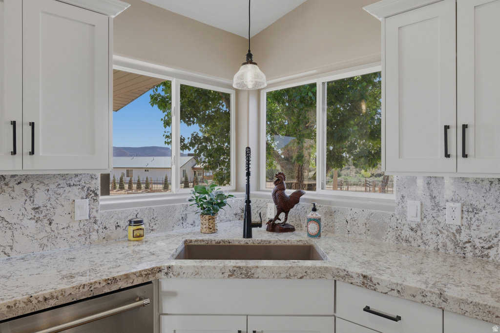 898 W GRAND CANYON DR Kanab, UT 84741