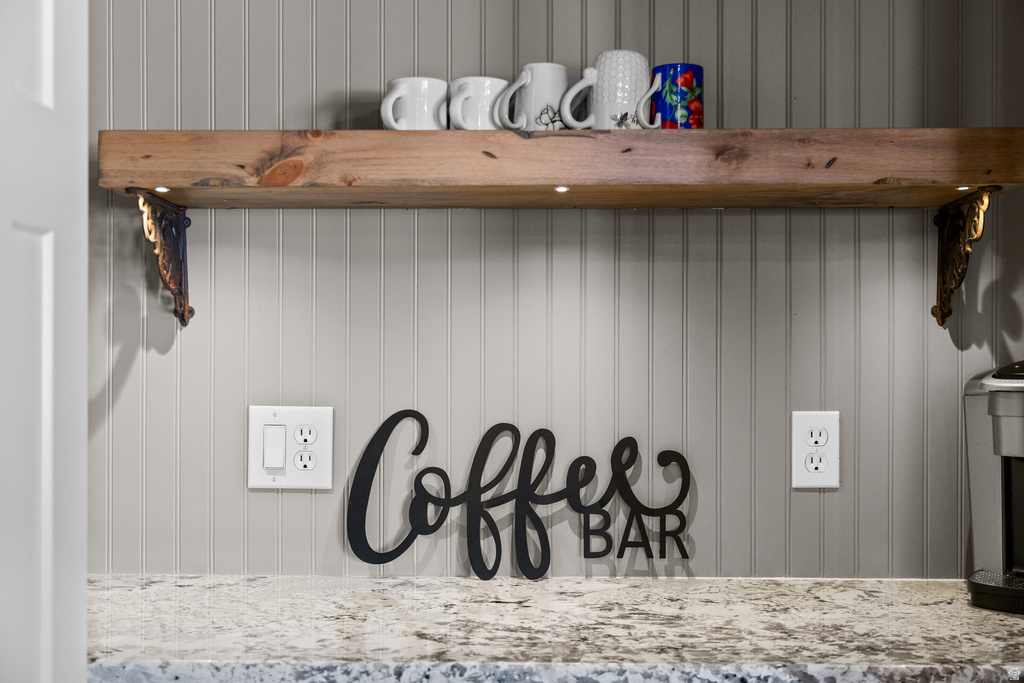 898 W GRAND CANYON DR Kanab, UT 84741