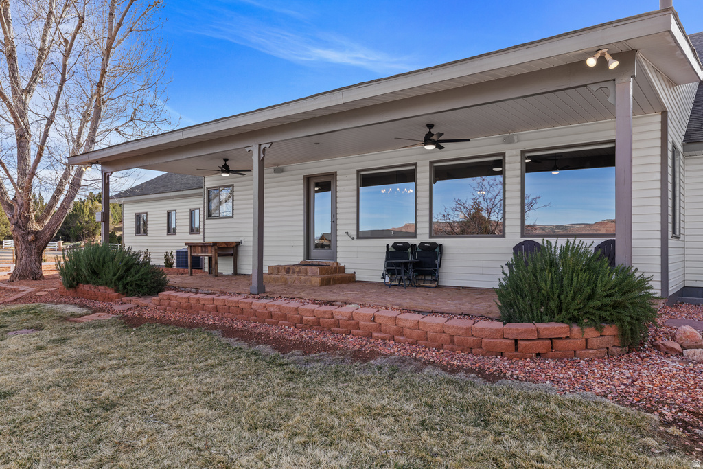898 W GRAND CANYON DR Kanab, UT 84741