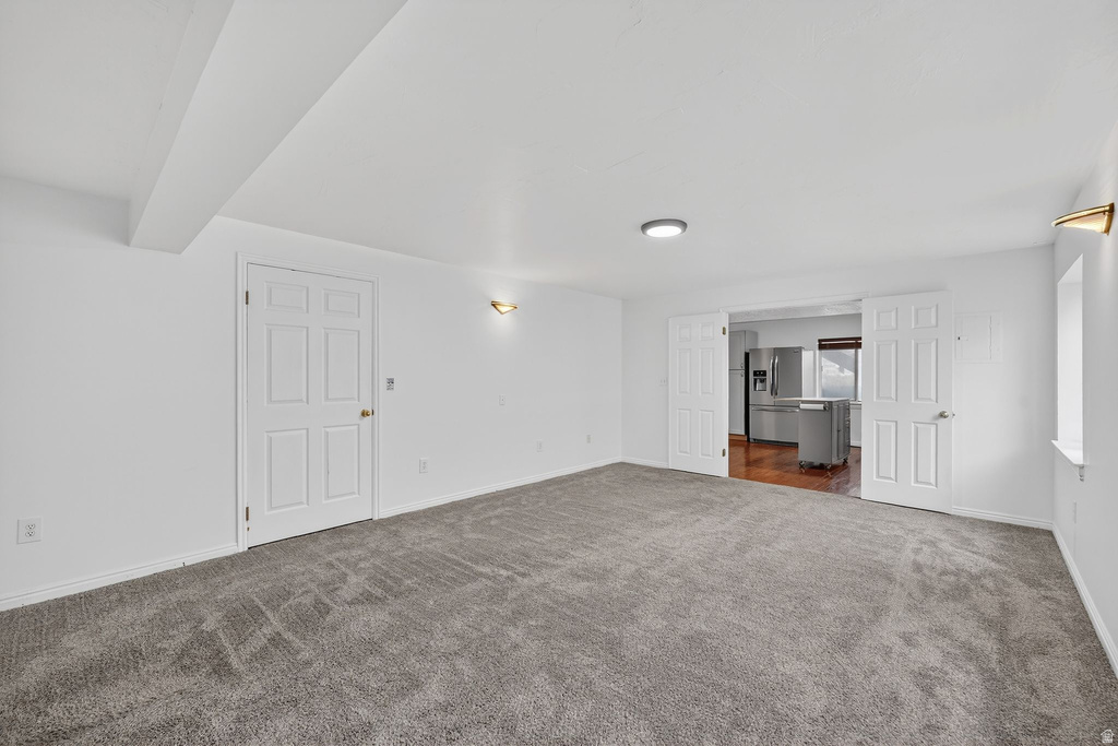 208 N LAKEVIEW Stansbury Park, UT 84074