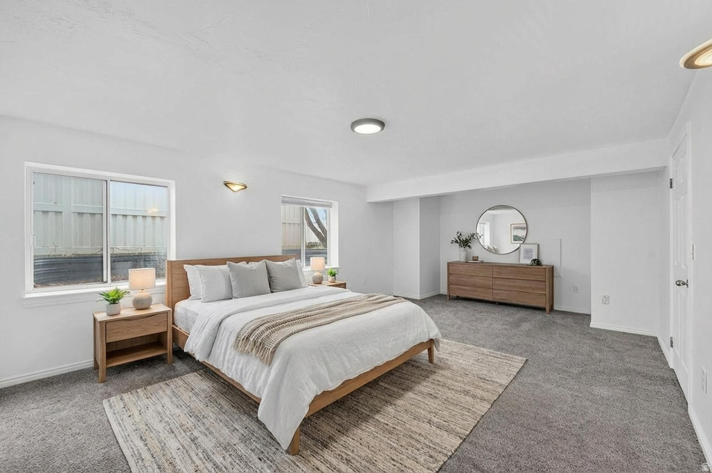 208 N LAKEVIEW Stansbury Park, UT 84074