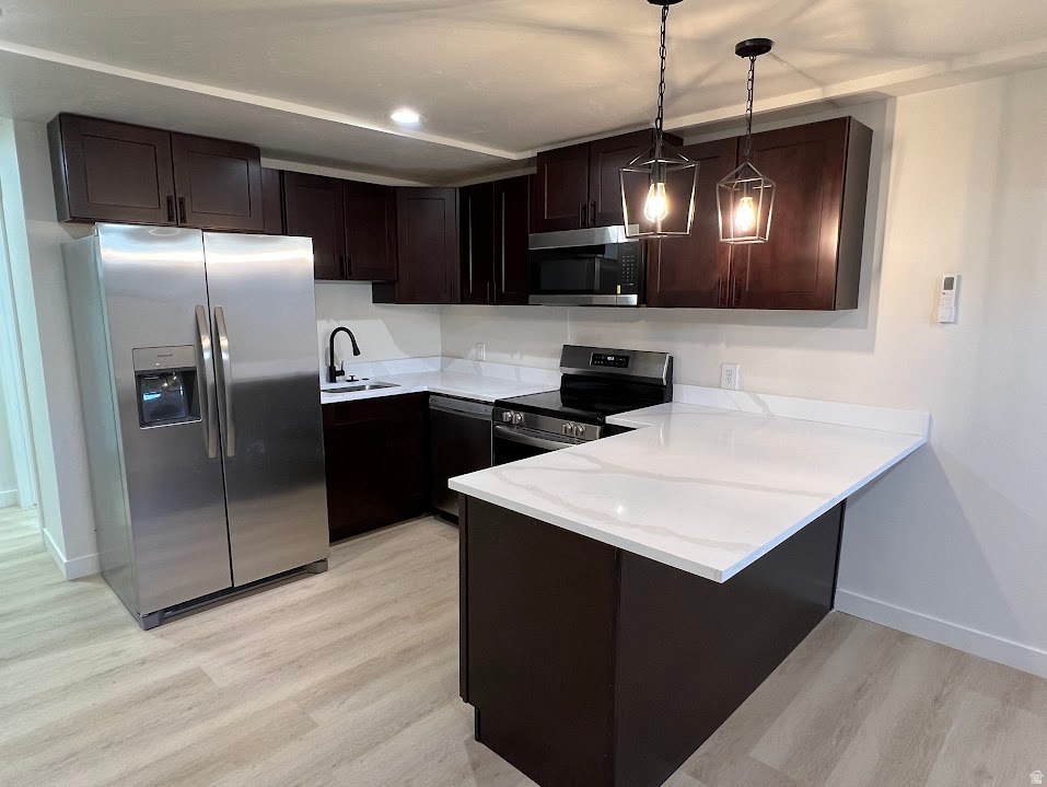 373 S 800 E Springville, UT 84663