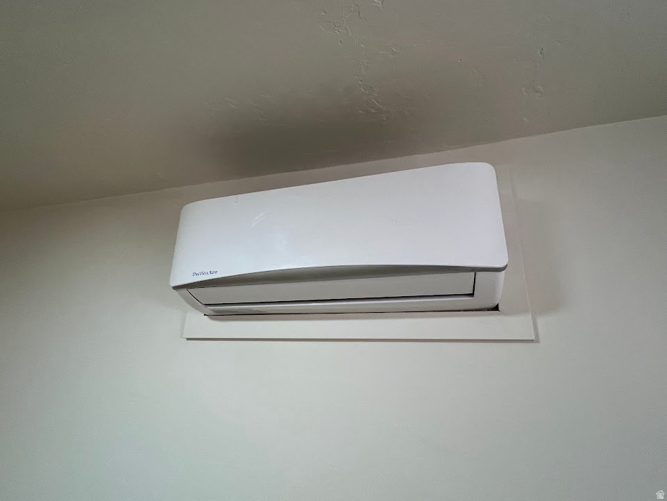 373 S 800 E Springville, UT 84663