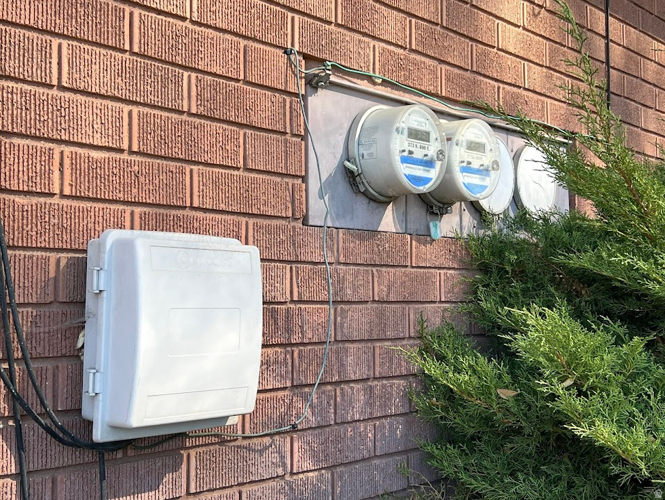 373 S 800 E Springville, UT 84663