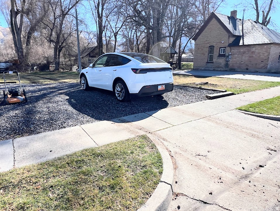 373 S 800 E Springville, UT 84663