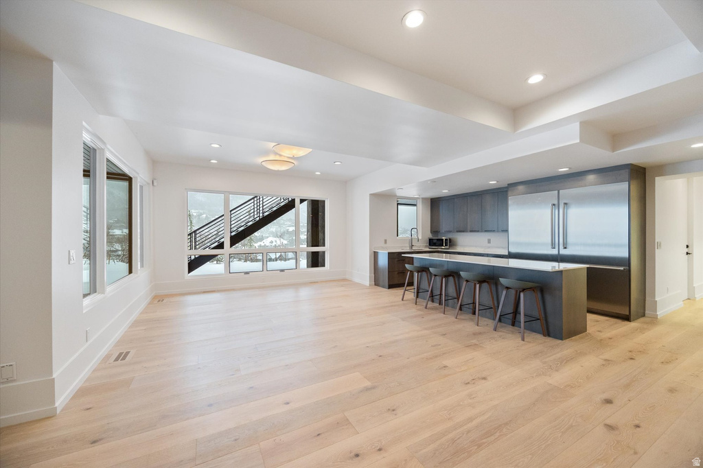 9 WINDSONG Sandy, UT 84092