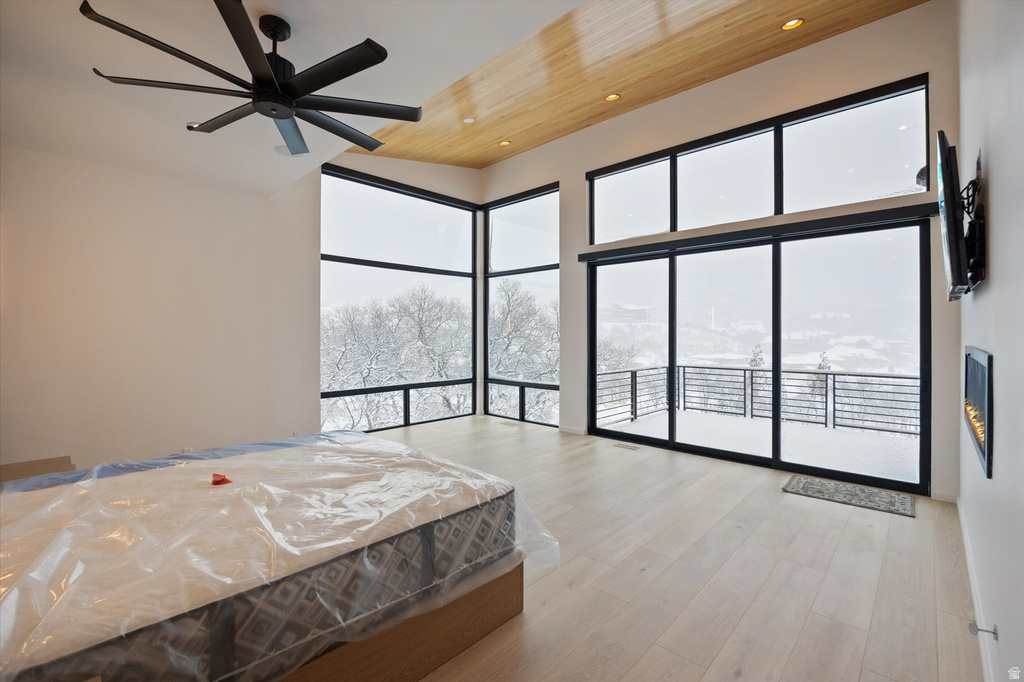 9 WINDSONG Sandy, UT 84092