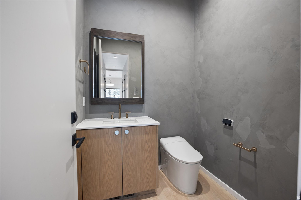 9 WINDSONG Sandy, UT 84092