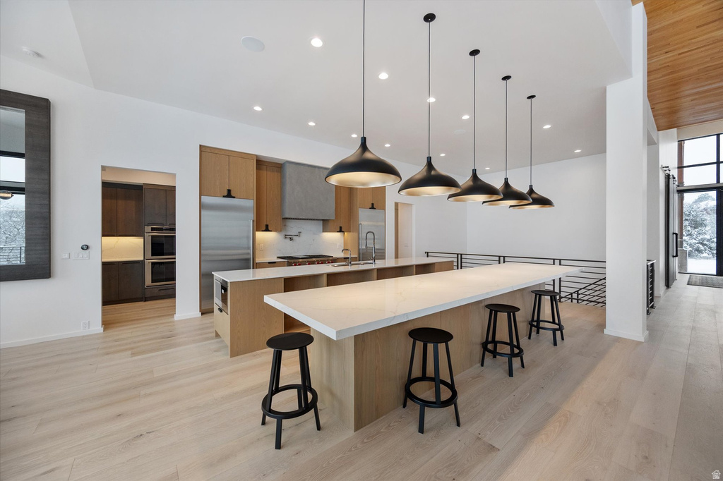 9 WINDSONG Sandy, UT 84092