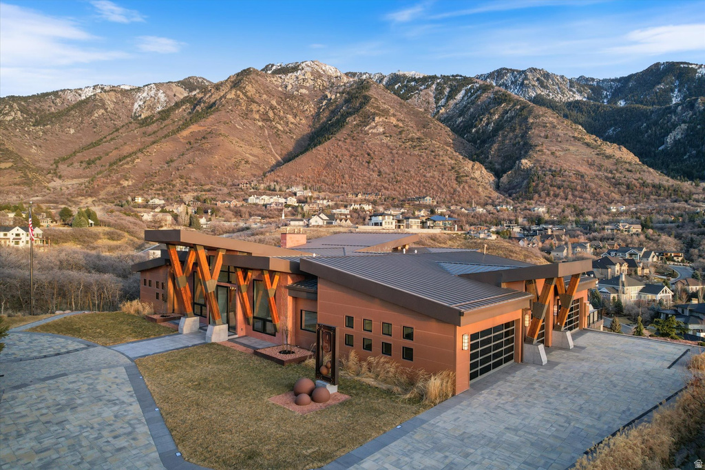 9 WINDSONG Sandy, UT 84092