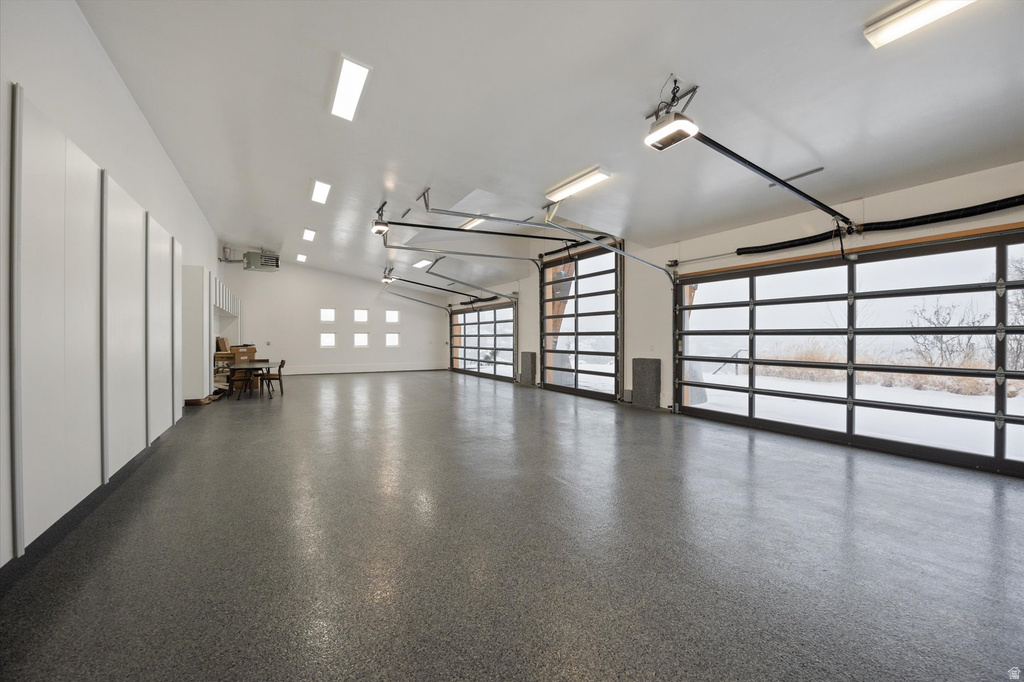 9 WINDSONG Sandy, UT 84092