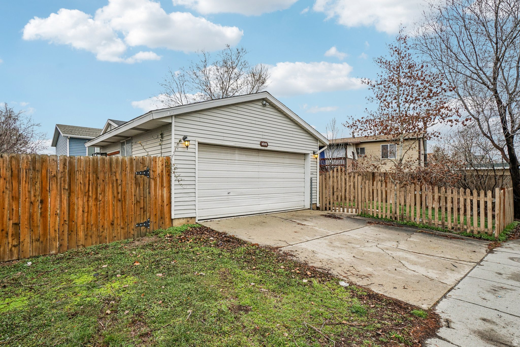 4599 W FRIARDALE ST West Valley City, UT 84120