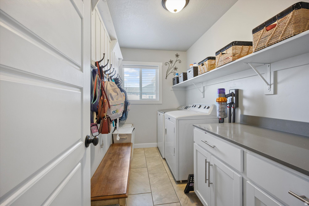 6151 N DAVIS KNOLLS DR Eagle Mountain, UT 84005