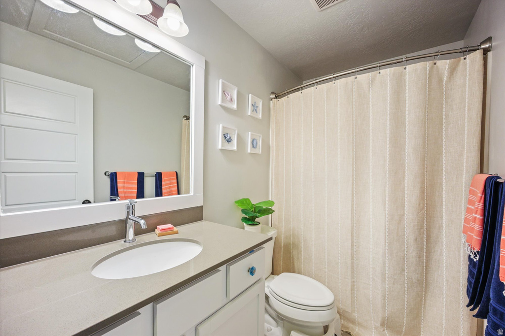 6151 N DAVIS KNOLLS DR Eagle Mountain, UT 84005