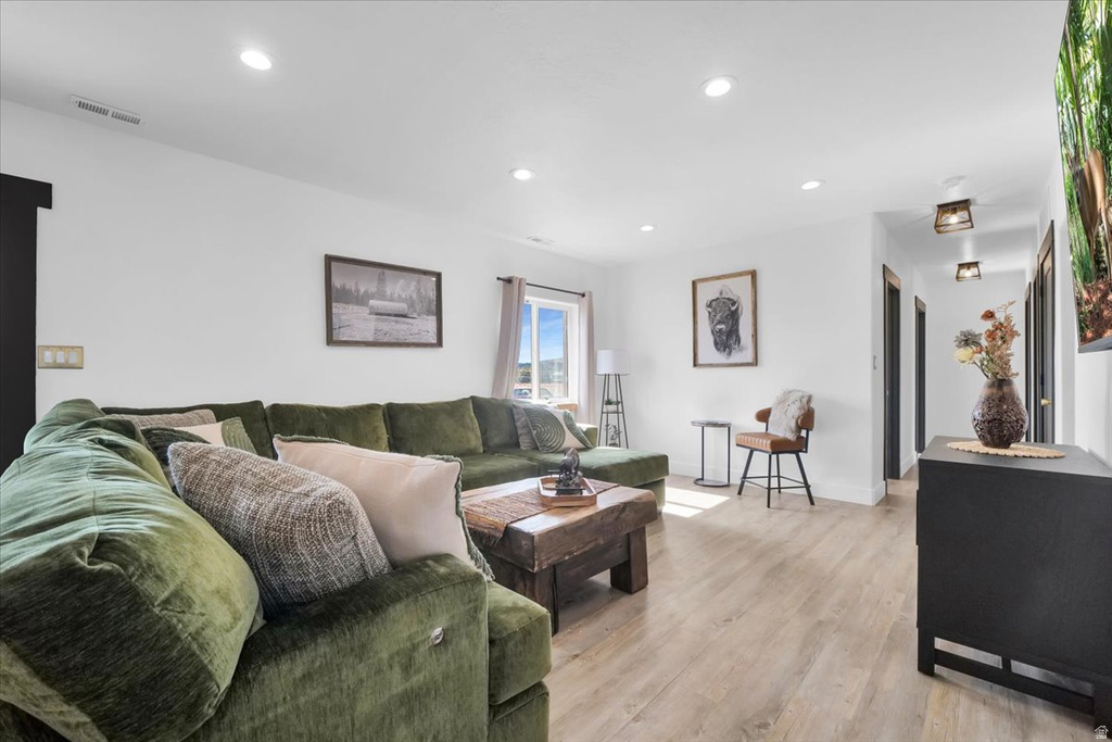 160 W 300 S Fairview, UT 84629