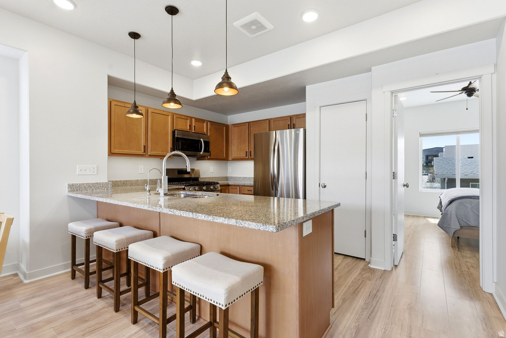 1386 VILLAGE GREEN TRL Park City, UT 84098