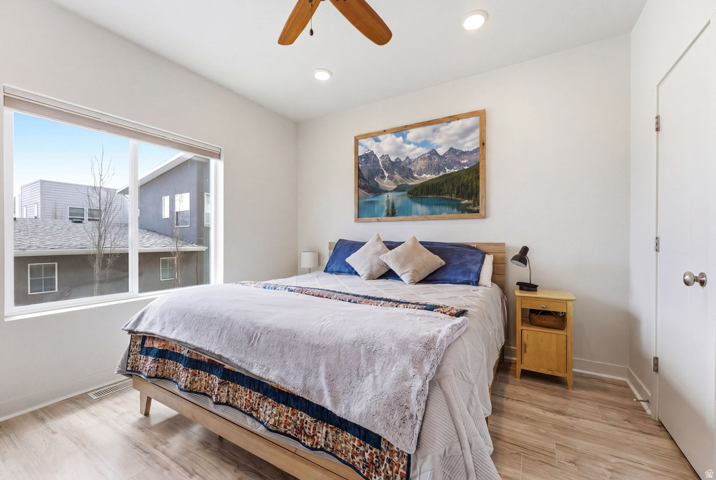 1386 VILLAGE GREEN TRL Park City, UT 84098