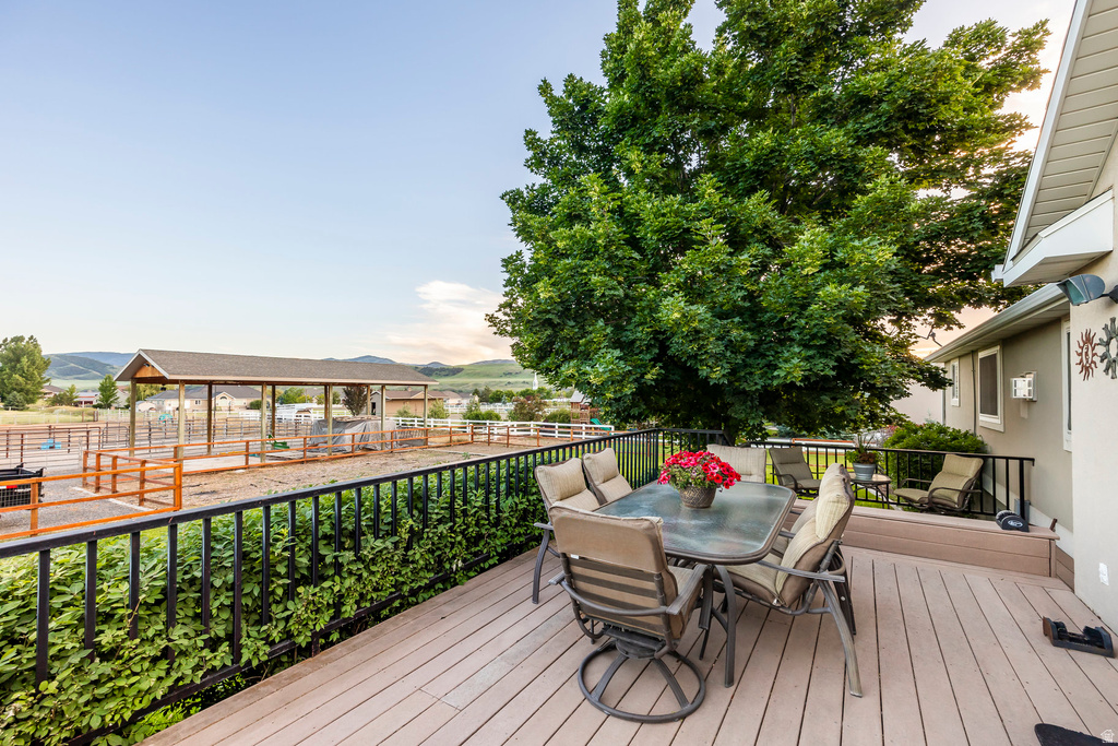 248 E 9300 S Paradise, UT 84328