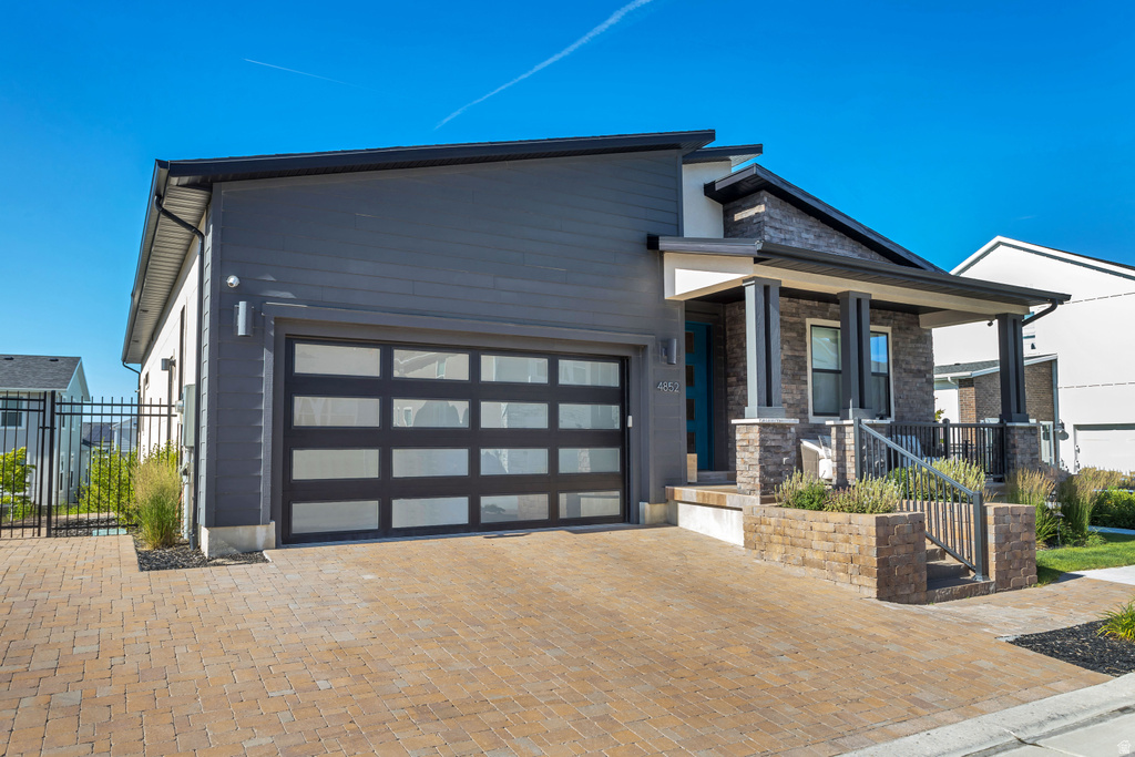 4852 W UPPER BEND DR Herriman, UT 84096