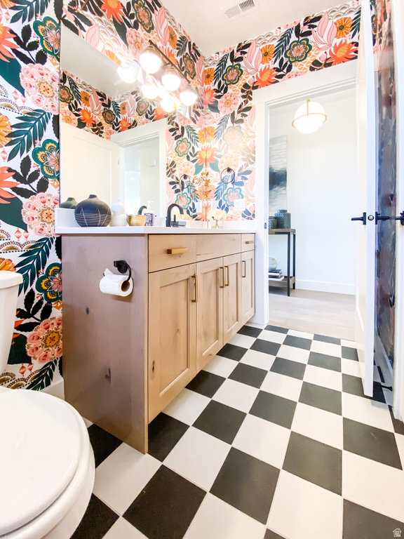 1382 W 250 N Layton, UT 84041