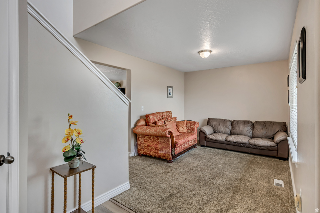 58 W BERMUDA DR Saratoga Springs, UT 84045