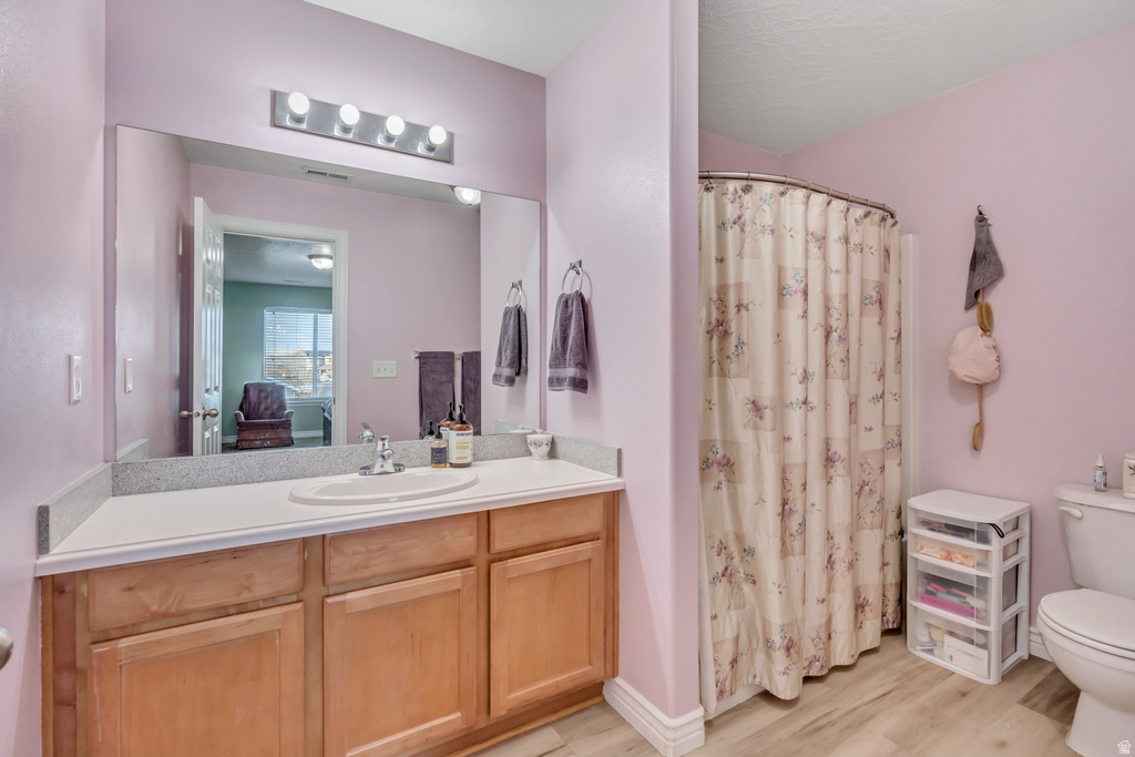 58 W BERMUDA DR Saratoga Springs, UT 84045