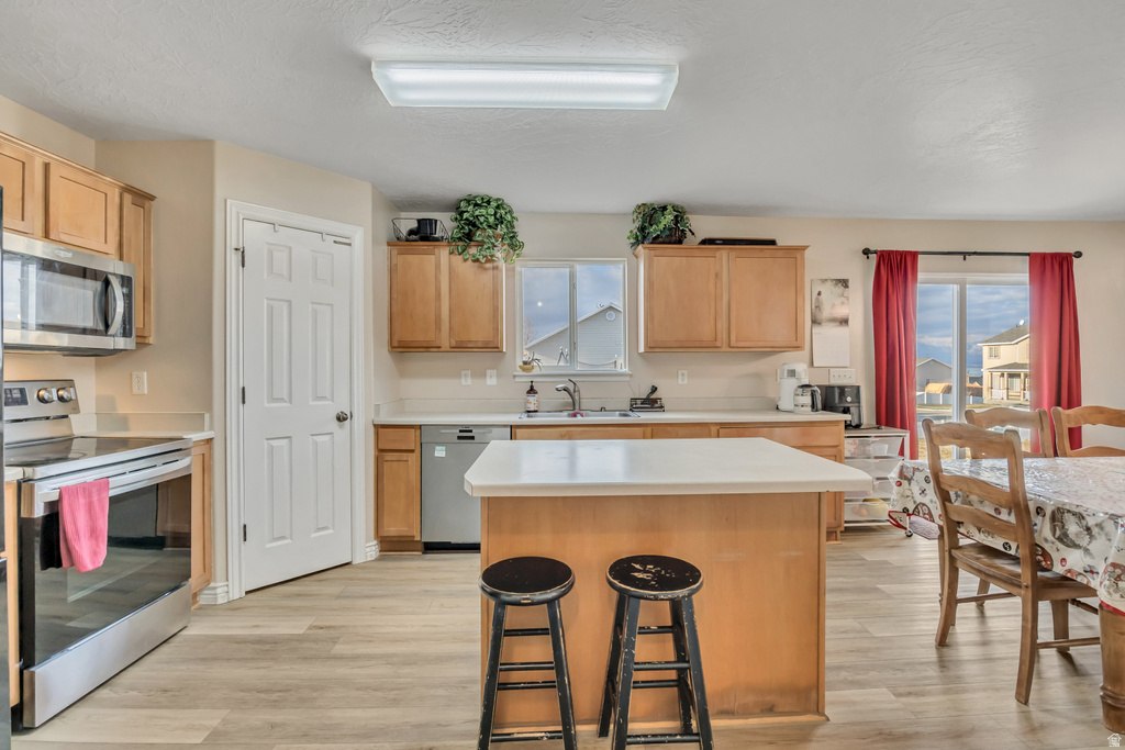 58 W BERMUDA DR Saratoga Springs, UT 84045