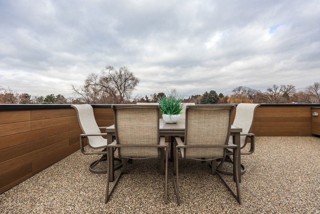 4451 S HOLLADAY PARK LN Holladay, UT 84124