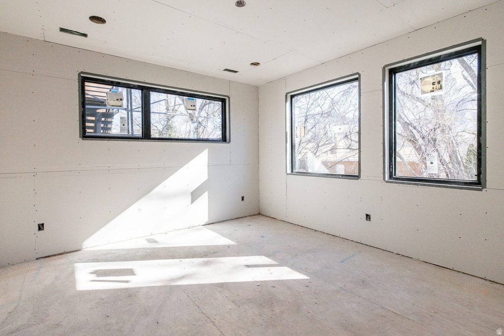 4451 S HOLLADAY PARK LN Holladay, UT 84124