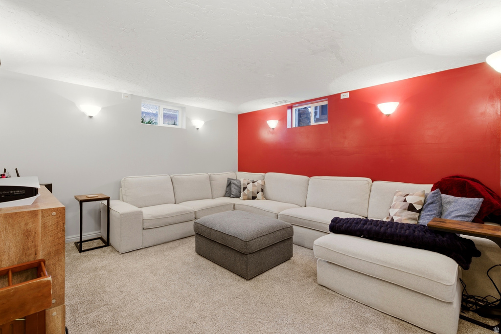 621 PAUL AVE Layton, UT 84041