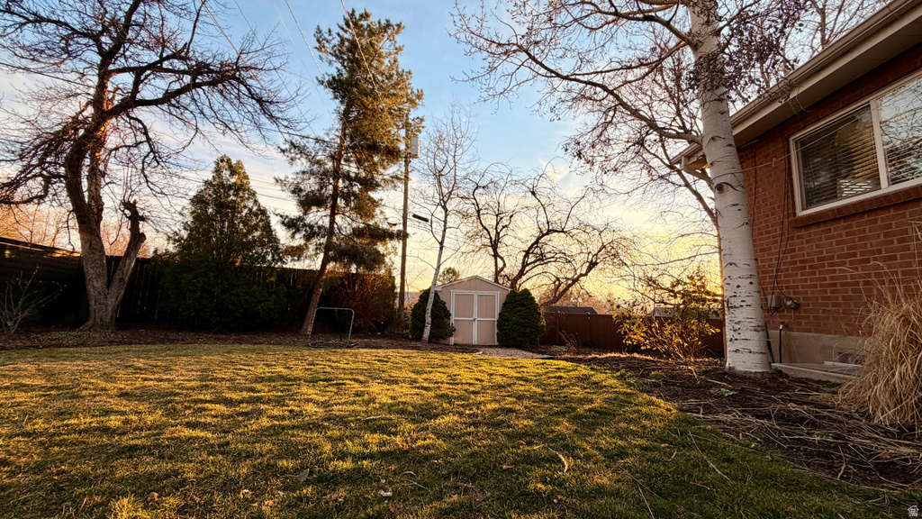 2284 S BRENTWOOD CIR Salt Lake City, UT 84158