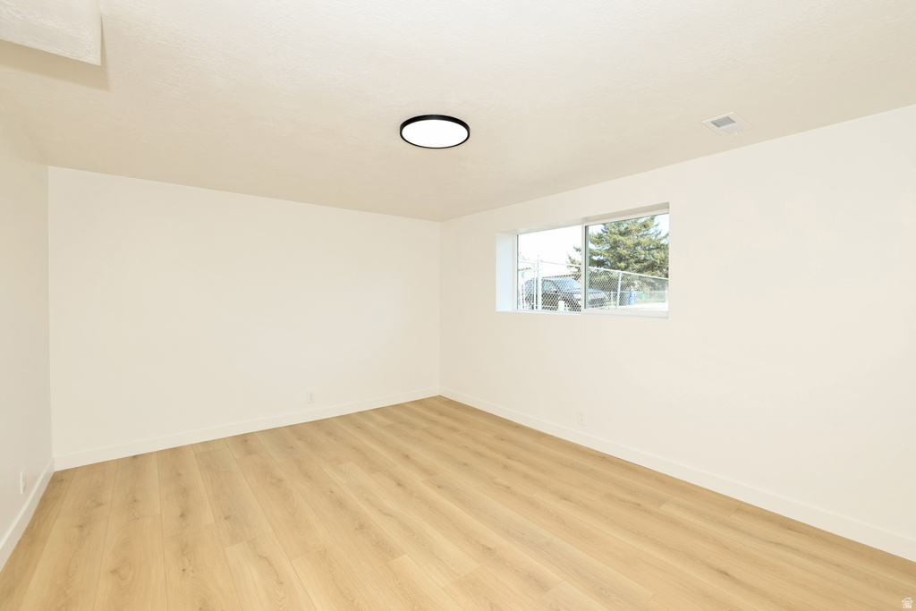 4738 MEADOW WOOD WAY Taylorsville, UT 84129