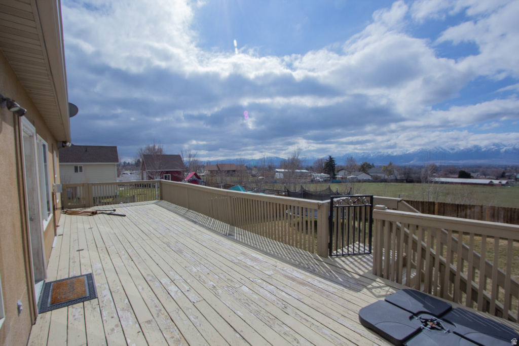 575 N 140 E Millville, UT 84326