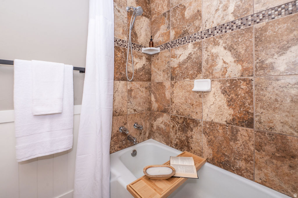 9457 S FOX HUNT DR #49 Sandy, UT 84092