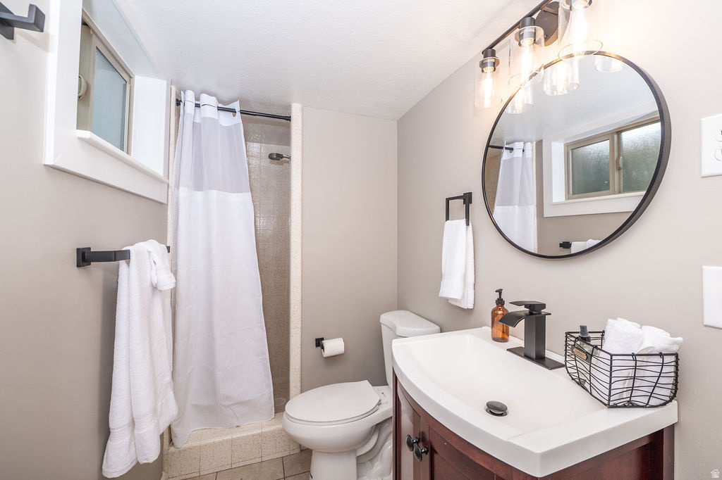 9457 S FOX HUNT DR #49 Sandy, UT 84092