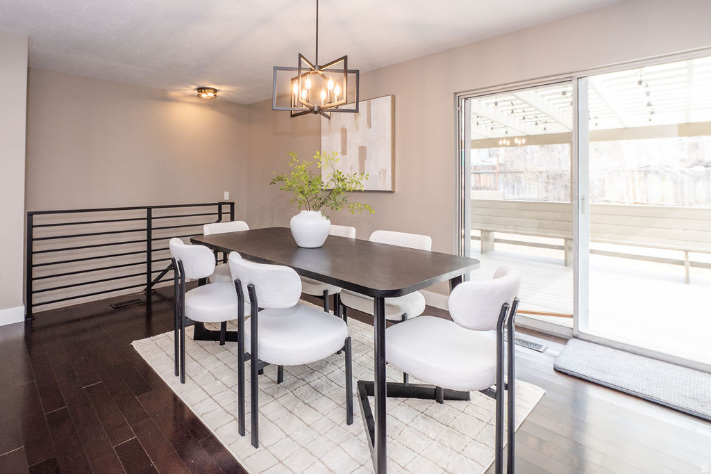 9457 S FOX HUNT DR #49 Sandy, UT 84092