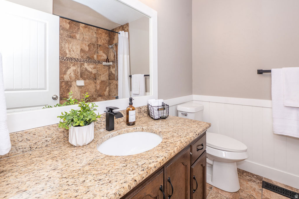 9457 S FOX HUNT DR #49 Sandy, UT 84092