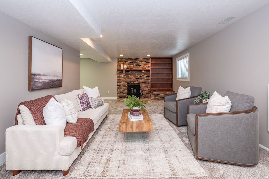 9457 S FOX HUNT DR #49 Sandy, UT 84092