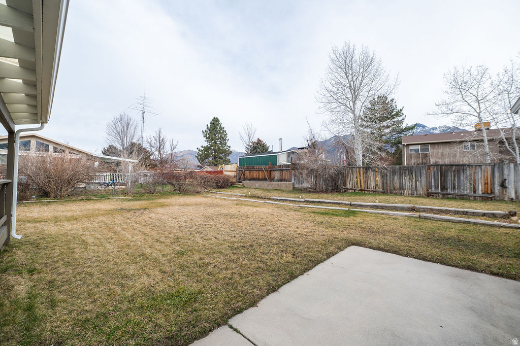 9457 S FOX HUNT DR #49 Sandy, UT 84092