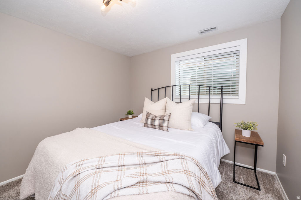 9457 S FOX HUNT DR #49 Sandy, UT 84092