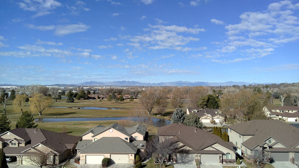 43 HILLSBOROUGH DR Pleasant View, UT 84414