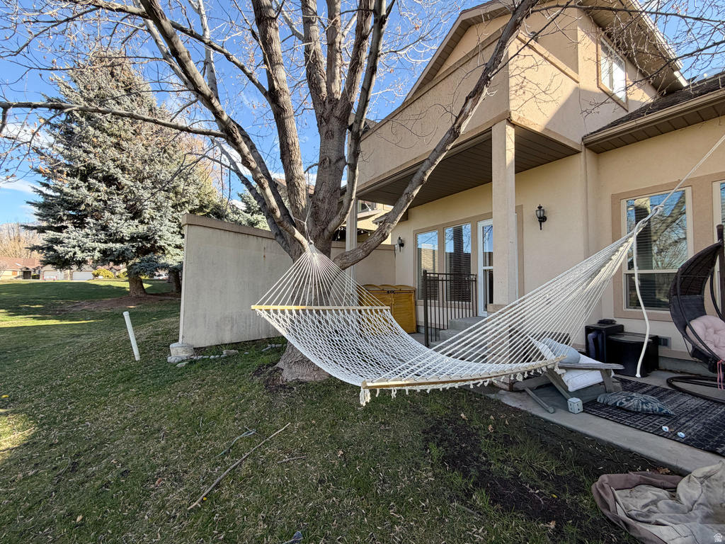 43 HILLSBOROUGH DR Pleasant View, UT 84414