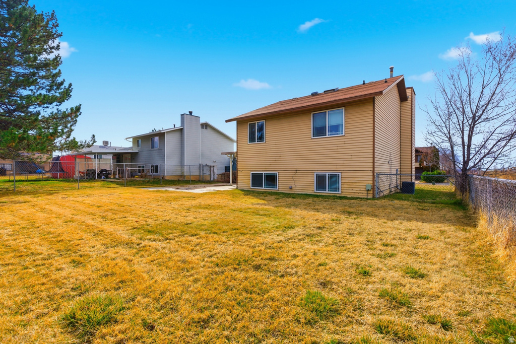 5622 S 2950 W Roy, UT 84067