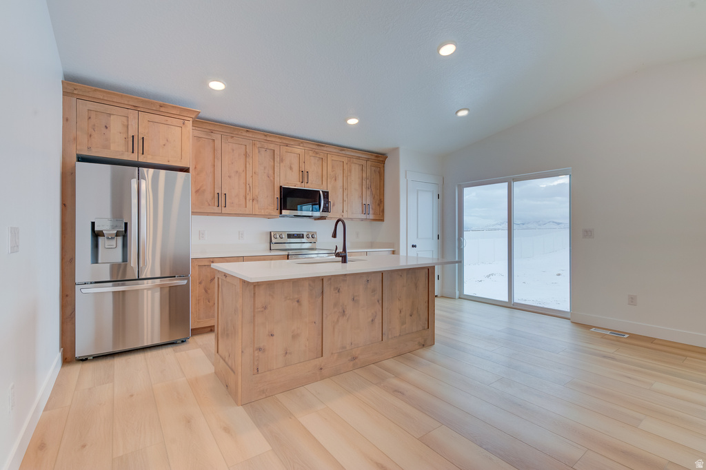 1863 N MANTLE WAY #403 Tooele, UT 84074