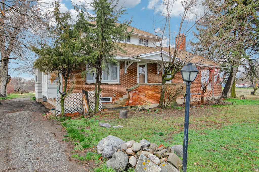 933 W GENTILE ST Layton, UT 84041