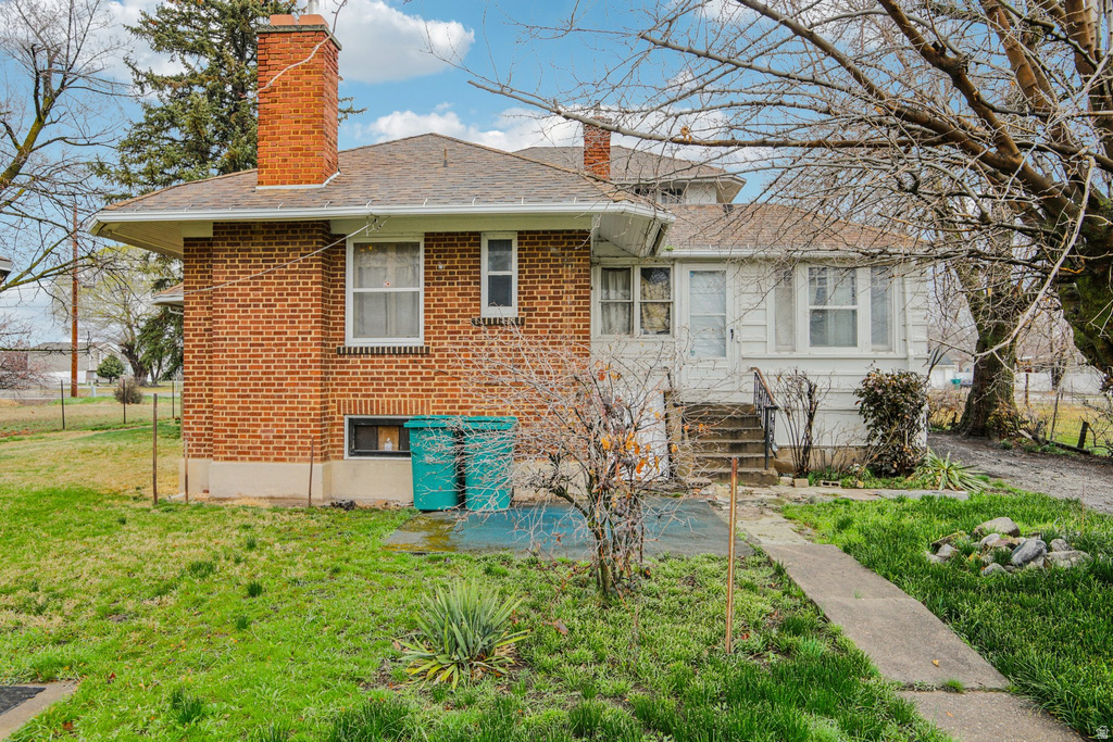 933 W GENTILE ST Layton, UT 84041